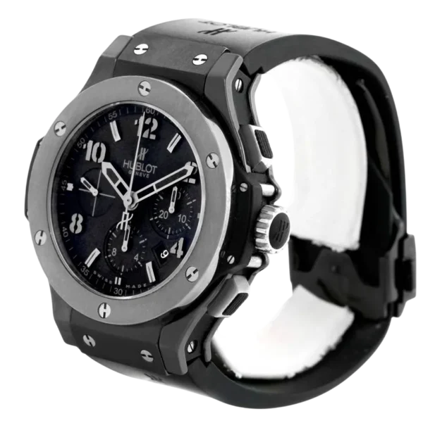 Hublot Big Bang Ice Bang 301.CT.130.RX replica watch in Dubai by Dubai Qasr Replica Watches