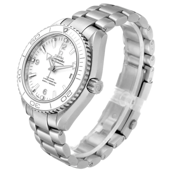 Omega Seamaster Planet Ocean 600M 232.30.42.21.04.001 replica watch in Dubai by Dubai Qasr Replica Watches
