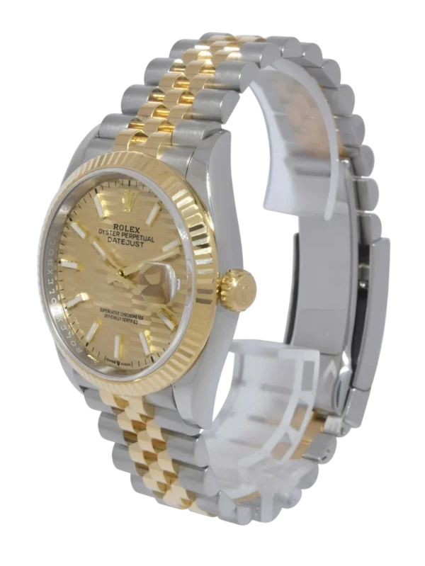 Rolex Datejust 36 Rolesor Yellow Gold 126233 replica watch in Dubai by Dubai Qasr Replica Watches